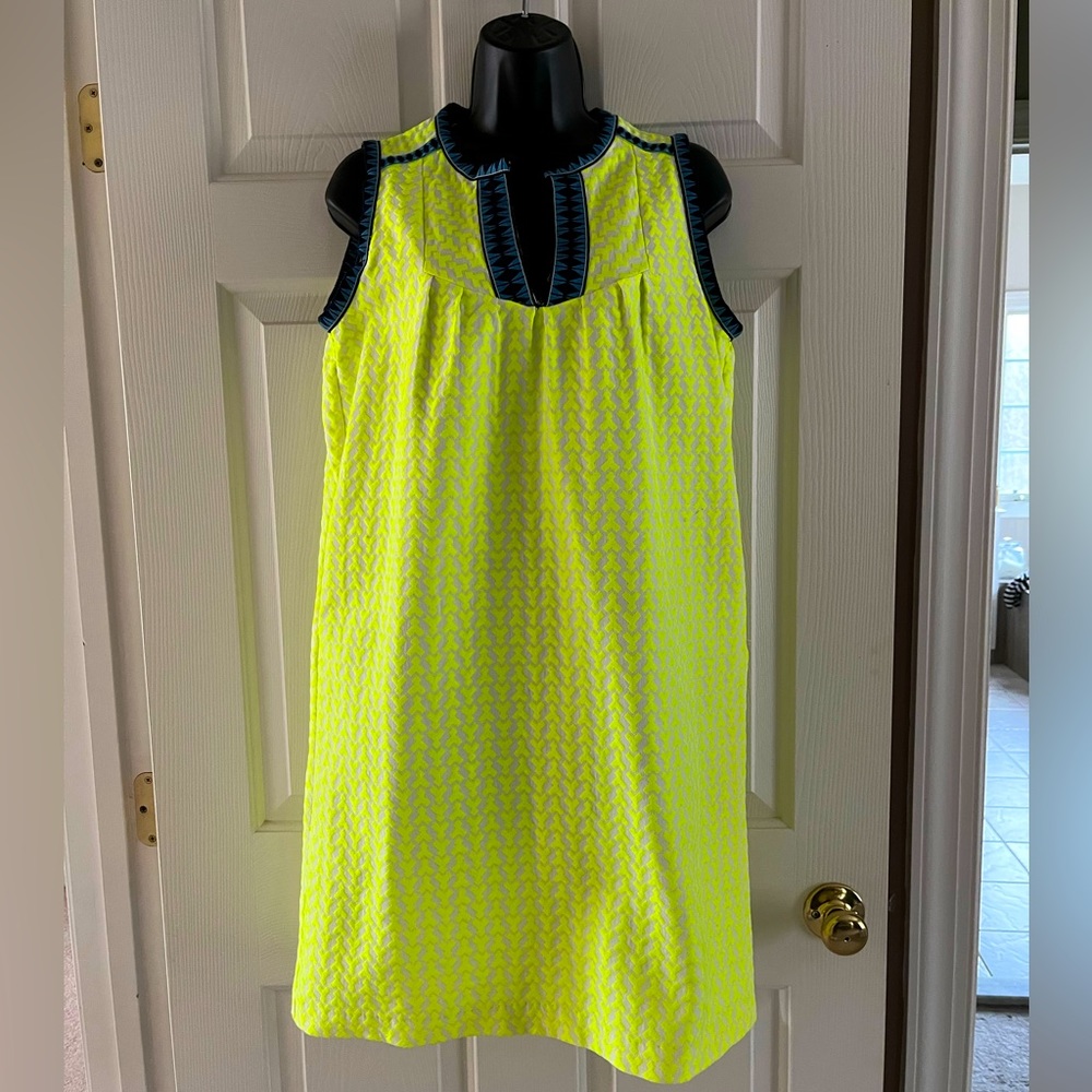 Size 4 J.Crew dress with neon yellow Chevron pattern